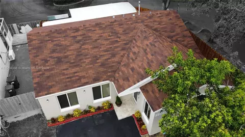 22341 SW 99th Ave, Cutler Bay, FL 33190