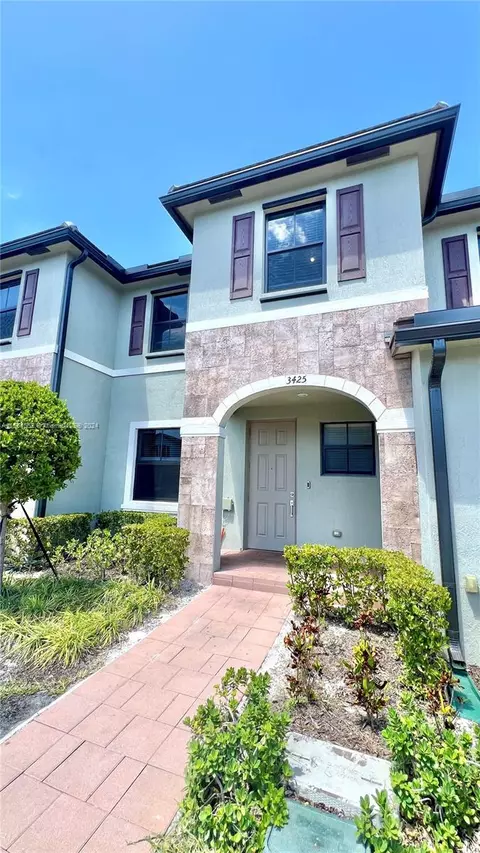 3425 W 113th St #3425, Hialeah, FL 33018