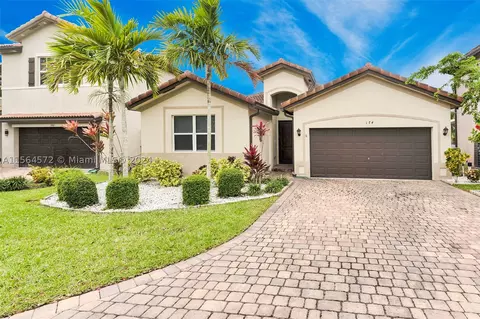 174 SE 21st Ter, Homestead, FL 33033