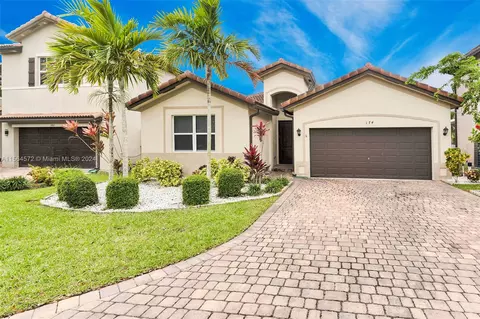 174 SE 21st Ter, Homestead, FL 33033