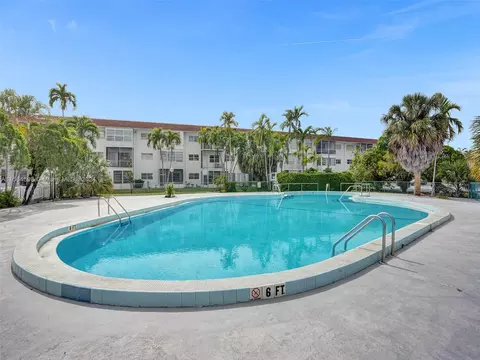 1330 NW 43rd Ave #308, Lauderhill, FL 33313