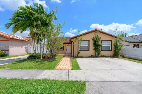1521 SW 138th Ave, Miami, FL 33184