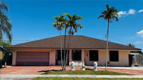 14643 SW 104th Ave, Miami, FL 33176