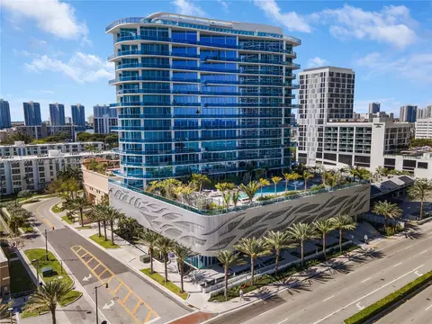 17550 Collins Ave #401, Sunny Isles Beach, FL 33160