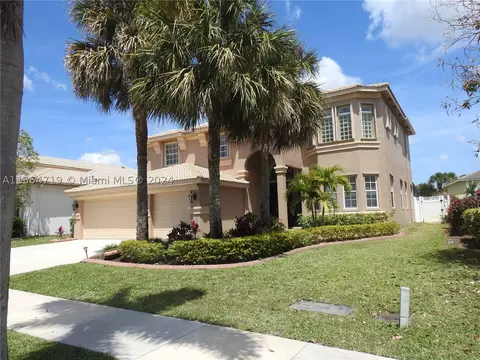 2131 Bellcrest Ct, Royal Palm Beach, FL 33411