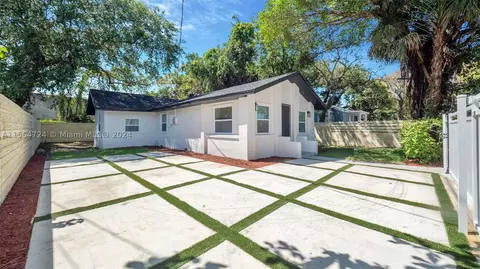5514 NW 6th Ave, Miami, FL 33127