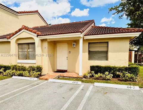 6541 NW 170th Ter, Hialeah, FL 33015