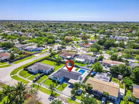 9830 Bahama Dr, Cutler Bay, FL 33189