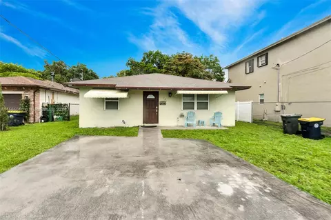 Exterior - 121 NW 7th Ave, Dania Beach, FL 33004 photo 2 of 16