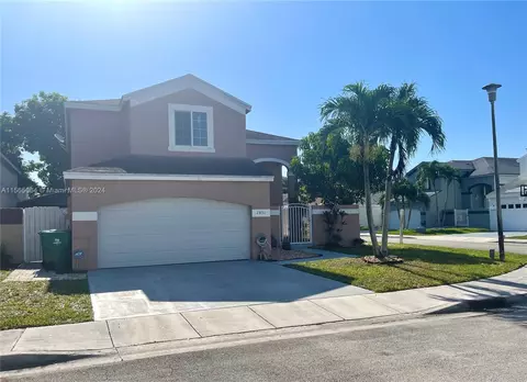 2851 River Run Ter, Miramar, FL 33025