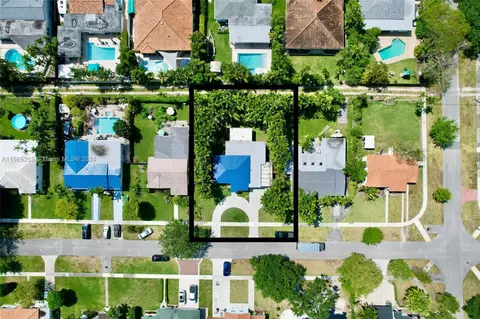 1150 Plover Ave, Miami Springs, FL 33166