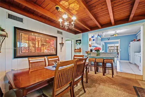 Dining - 1150 Plover Ave, Miami Springs, FL 33166 photo 2 of 3