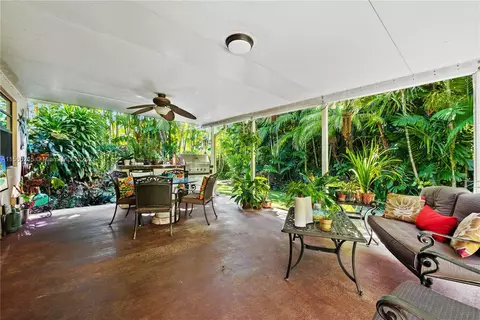 Exterior - 1150 Plover Ave, Miami Springs, FL 33166 photo 2 of 6