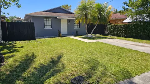 545 SW 5th St, Florida City, FL 33034