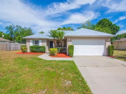 2236 16th Ave SW, Vero Beach, FL 32962