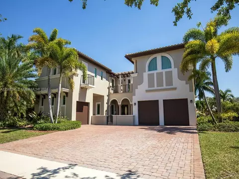 12130 NW 71st St, Parkland, FL 33076