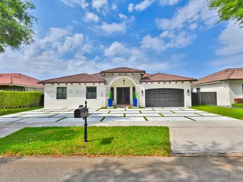7837 NW 165th Ter, Miami Lakes, FL 33016