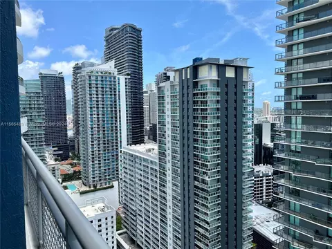 60 SW 13th St #3014, Miami, FL 33130