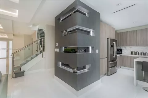Other - 10310 NW 68th St, Doral, FL 33178 photo 1 of 4