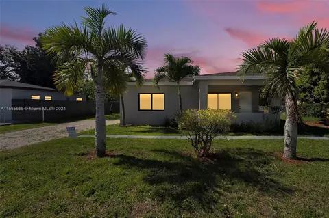 2320 NW 95th St, Miami, FL 33147