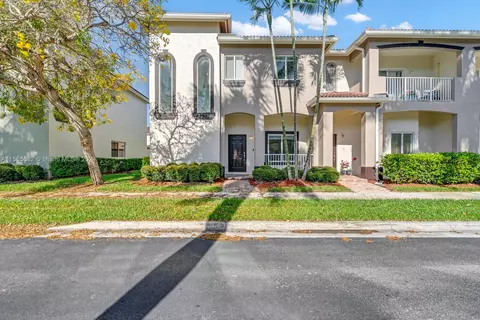 1951 SE 23rd Rd, Homestead, FL 33035