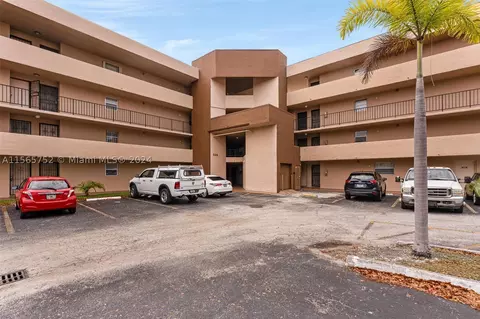 506 NW 87th Ave #111, Miami, FL 33172