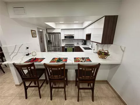 Dining - 6950 W 2nd Ct, Hialeah, FL 33014 photo 1 of 2