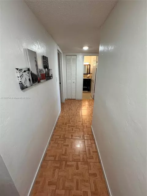 Entry Way - 6950 W 2nd Ct, Hialeah, FL 33014 photo 4 of 4