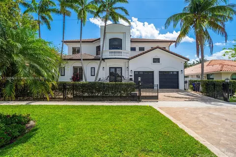 1118 Washington St, Hollywood, FL 33019
