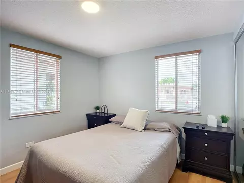 Bedroom - 4351 E 8th Ln, Hialeah, FL 33013 photo 3 of 7