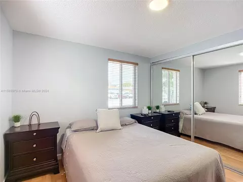 Bedroom - 4351 E 8th Ln, Hialeah, FL 33013 photo 2 of 7