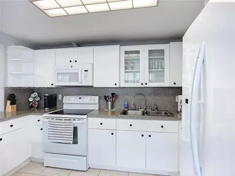 Other - 4351 E 8th Ln, Hialeah, FL 33013 photo 4 of 7