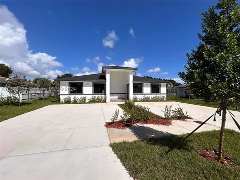 11015 SW 219 St #2, Miami, FL 33170