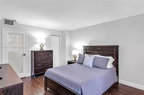 Bedroom - 2333 Brickell Ave #206, Miami, FL 33129 photo 5 of 6