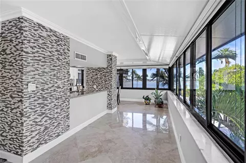 Entry Way - 2333 Brickell Ave #206, Miami, FL 33129 photo 1 of 2