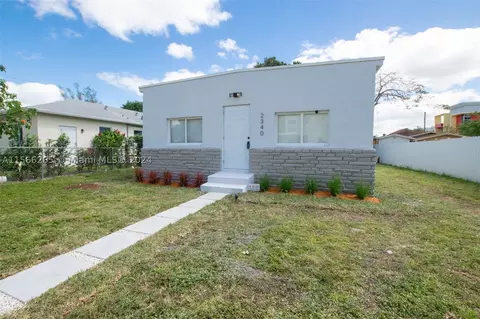 2340 NW 53rd St, Miami, FL 33142