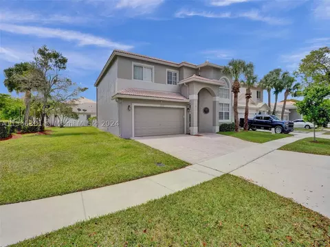 17010 NW 20th St, Pembroke Pines, FL 33028