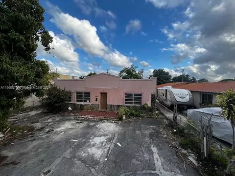360 E 8th St, Hialeah, FL 33010 photo 3