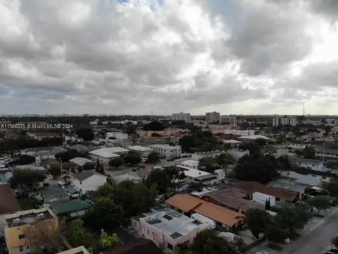 360 E 8th St, Hialeah, FL 33010 photo 9