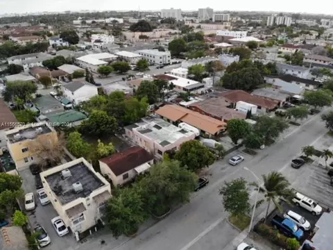 360 E 8th St, Hialeah, FL 33010 photo 6