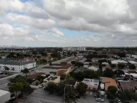 360 E 8th St, Hialeah, FL 33010 photo 5