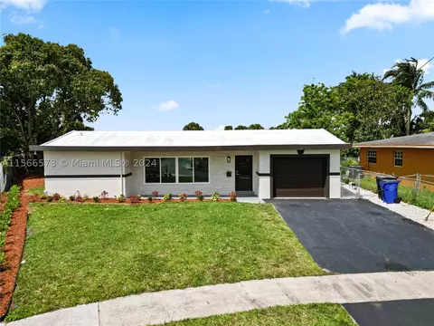 2309 NW 38th Ter, Lauderdale Lakes, FL 33311