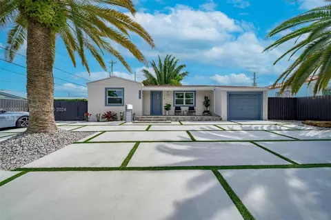4926 SW 7th St, Miami, FL 33134