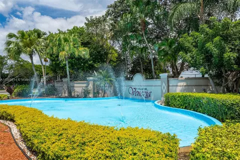 9996 Nob Hill Pl #9996, Sunrise, FL 33351