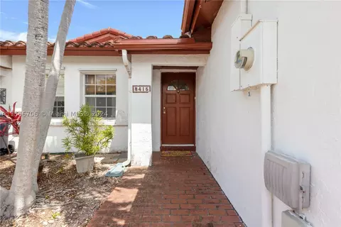 8415 SW 210th St #8415, Cutler Bay, FL 33189