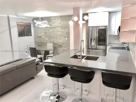 1100 Alton Rd #4C, Miami Beach, FL 33139