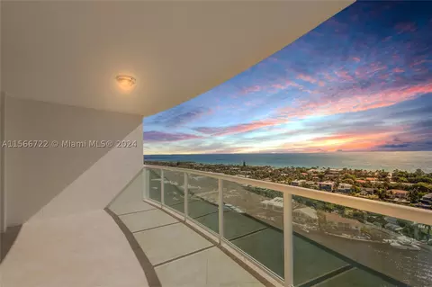 20201 E Country Club Dr #2210, Aventura, FL 33180