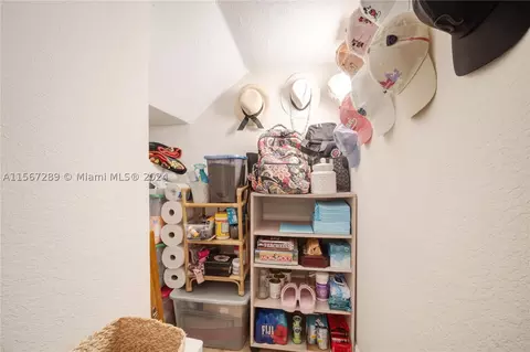 7412 NW 178th St #7412, Hialeah, FL 33015 photo 7