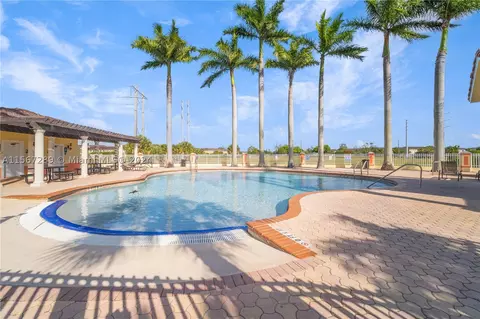 7412 NW 178th St #7412, Hialeah, FL 33015 photo 27