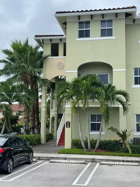 230 NW 109th Ave #223, Miami, FL 33172